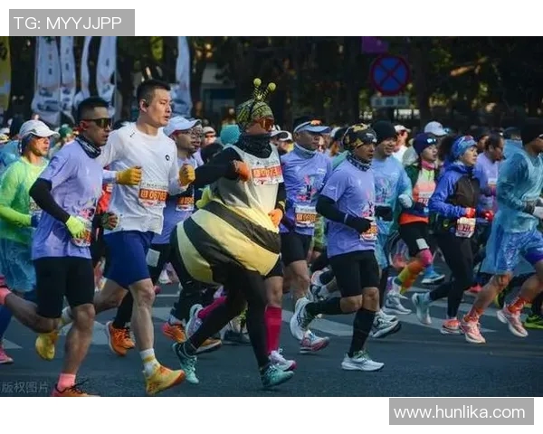 杭州足球队耐力对比深度解析揭示球队潜力与挑战 杭州足球队耐力对比深度解析揭示球队潜力与挑战