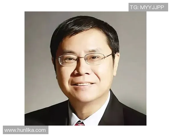 羽毛球传奇陈强的职业生涯回顾与未来展望对话 羽毛球传奇陈强的职业生涯回顾与未来展望对话