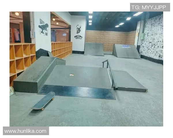 成都滑板队与武汉滑板队赛后复盘速度对比分析与精彩瞬间回顾 成都滑板队与武汉滑板队赛后复盘速度对比分析与精彩瞬间回顾